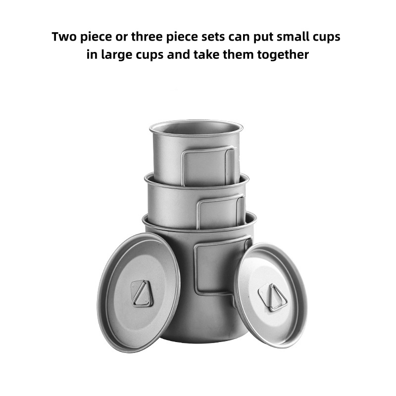 チタン製キャンプマグ 折りたたみハンドル付き 軽量ポータブル - Camping Cooking Pot Set のレビューと価格